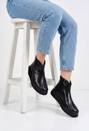 Ghete dama negre din piele naturala cu fermoar