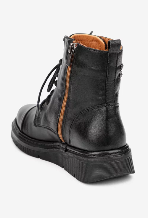 Ghete dama negre din piele naturala cu tinte