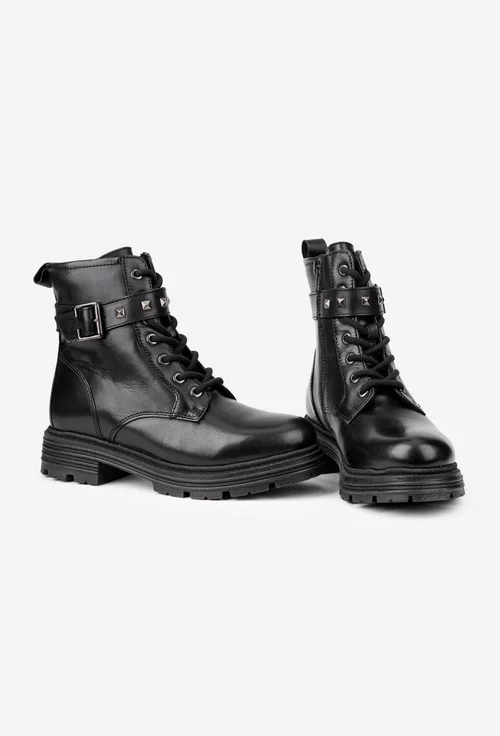 Ghete dama negre din piele naturala cu tinte