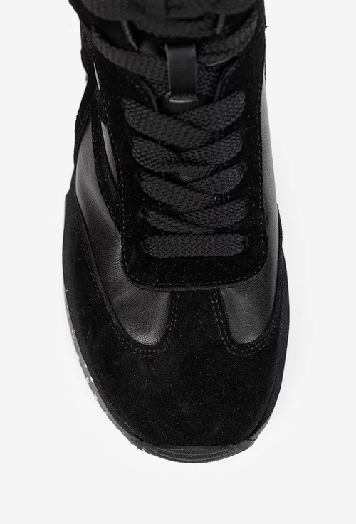 Ghete dama negre din piele naturala si intoarsa