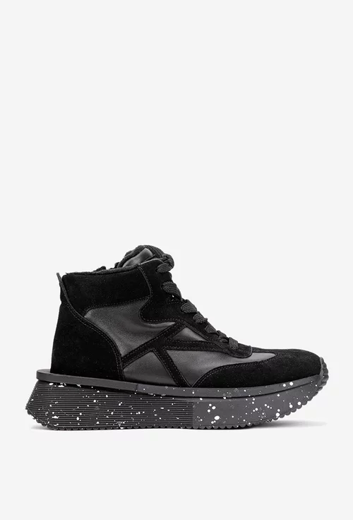 Ghete dama negre din piele naturala si intoarsa