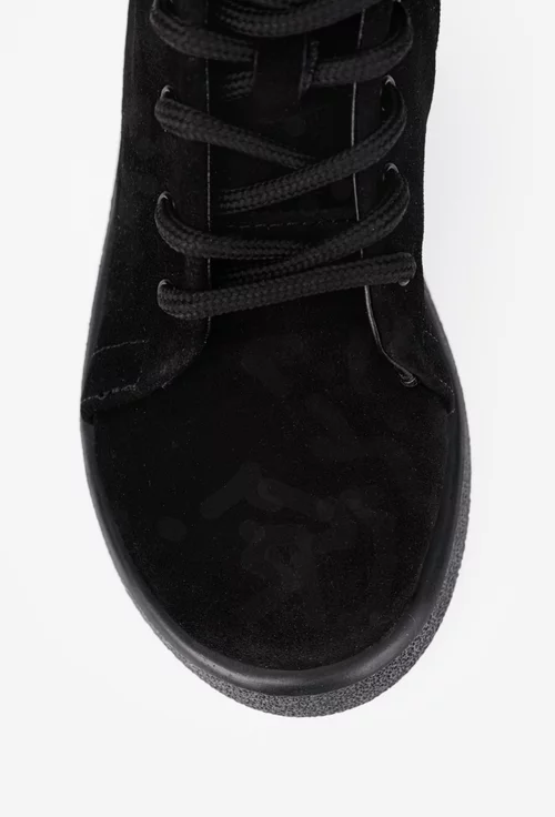 Ghete dama negre realizate din piele intoarsa