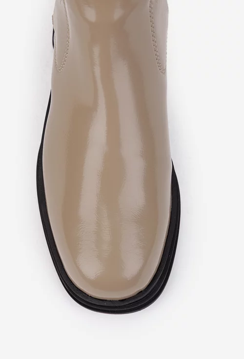 Ghete dama NUR din piele lacuita taupe