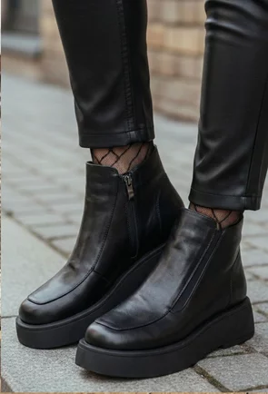 Ghete dama NUR negre din piele cu fermoar