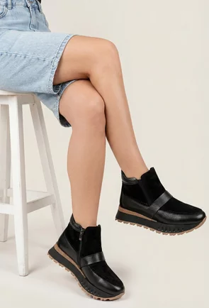 Ghete dama NUR negre din piele intoarsa si texturata