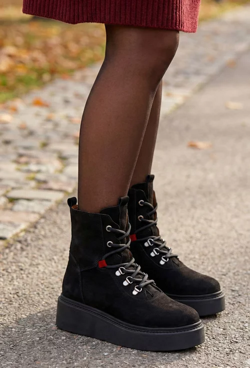 Ghete dama NUR negre din piele nabuc