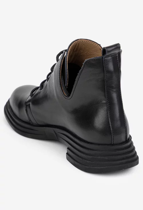 Ghete dama NUR negre din piele naturala cu decupaje laterale