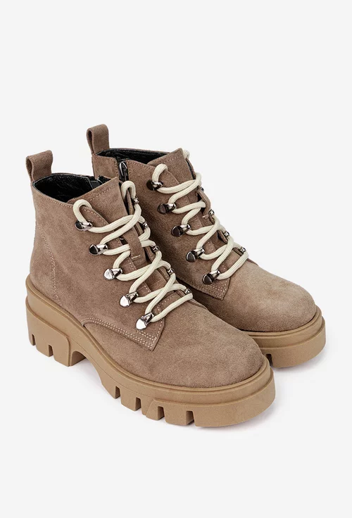 Ghete dama NUR taupe din piele intoarsa