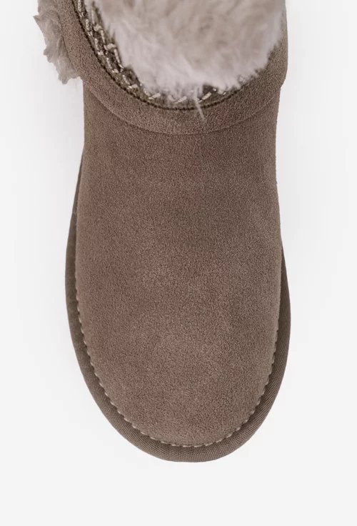 Ghete dama NUR taupe din piele intoarsa cu model