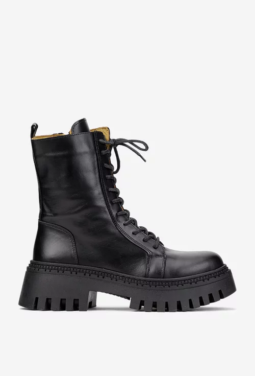 Ghete dama realizate din piele naturala neagra