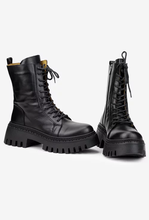 Ghete dama realizate din piele naturala neagra