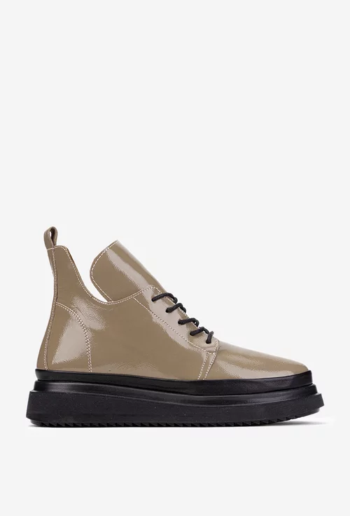 Ghete dama taupe din piele lacuita