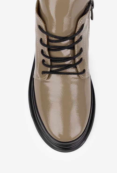 Ghete dama taupe din piele lacuita