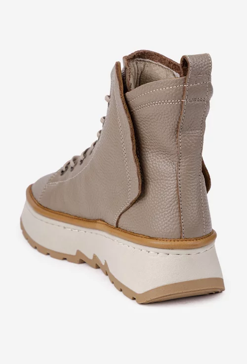 Ghete dama taupe din piele texturata cu siret elastic