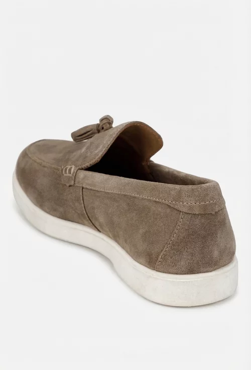 Mocasini barbati din piele intoarsa taupe cu detaliu canaf