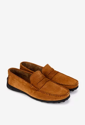 Mocasini barbati din piele nabuc maro
