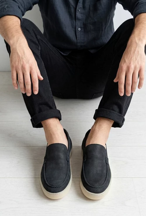 Mocasini barbati negri din piele nabuc