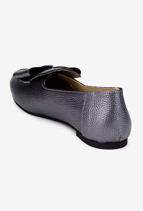 Mocasini dama argintii din piele naturala cu funda
