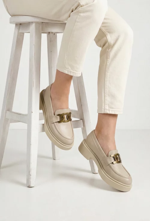 Mocasini dama bej din piele naturala cu ornament