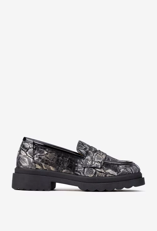 Mocasini dama din piele neagra cu imprimeu