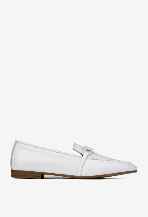 Mocasini dama NUR albi din piele cu ornament