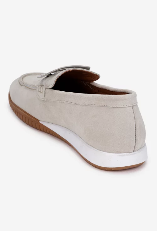 Mocasini dama NUR din piele intoarsa bej cu ornament