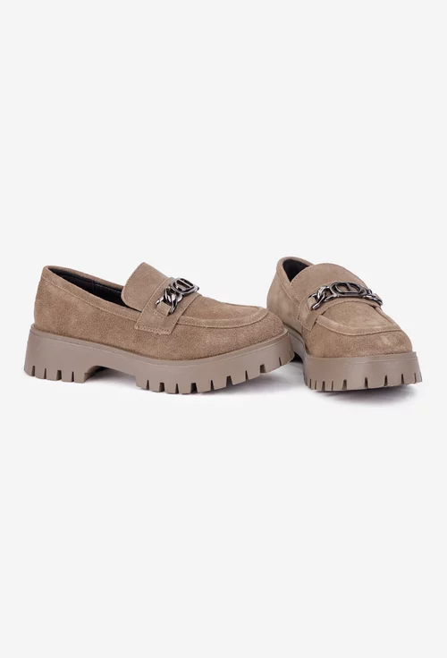 Mocasini dama NUR din piele intoarsa taupe cu ornament