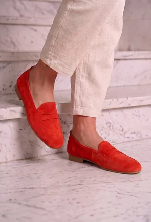 Mocasini dama rosii din piele intoarsa