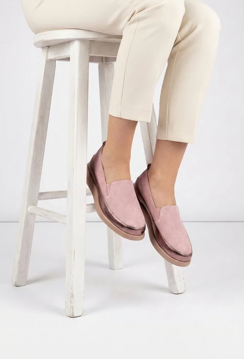 Mocasini dama roz pudra din piele intoarsa