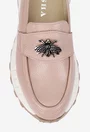Mocasini dama roz pudra din piele texturata cu ornament