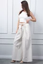 Pantaloni bej deschis cu dungi