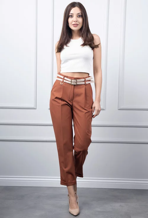 Pantaloni maro