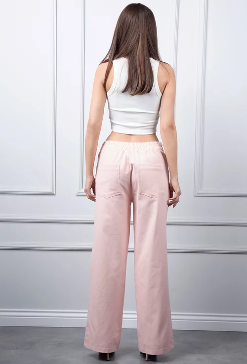Pantaloni roz pudra