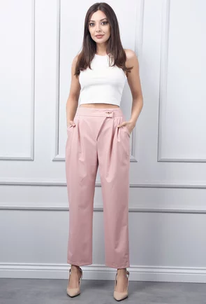 Pantaloni roz pudra accesorizati
