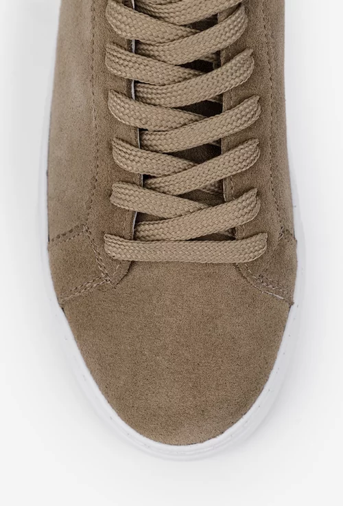 Pantofi barbati confectionati din piele intoarsa bej