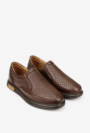 Pantofi barbati din piele naturala maro cu perforatii