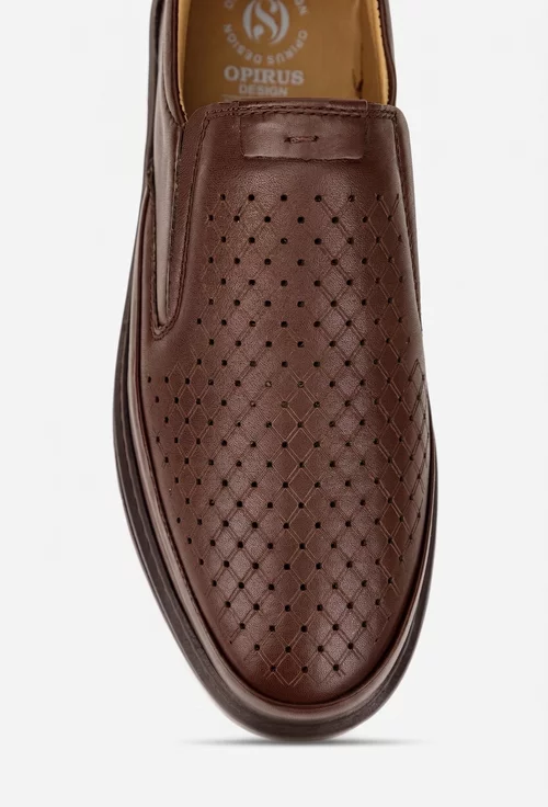 Pantofi barbati din piele naturala maro cu perforatii