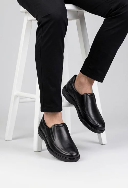 Pantofi barbati din piele naturala neagra cu elastic
