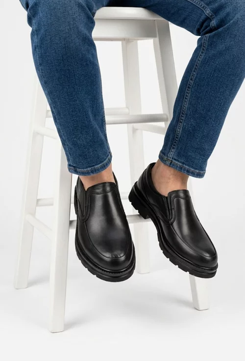 Pantofi barbati din piele naturala neagra cu elastic
