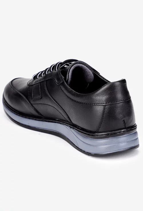 Pantofi barbati din piele naturala neagra cu siret negru cu alb