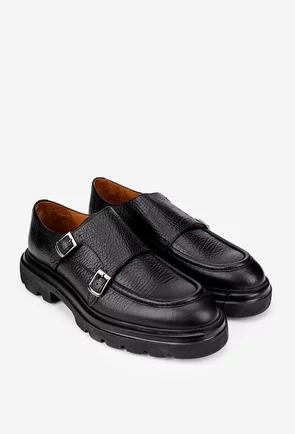 Pantofi barbati negri din piele texturata cu catarame metalice