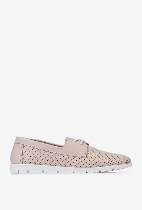 Pantofi bej deschis din piele cu perforatii