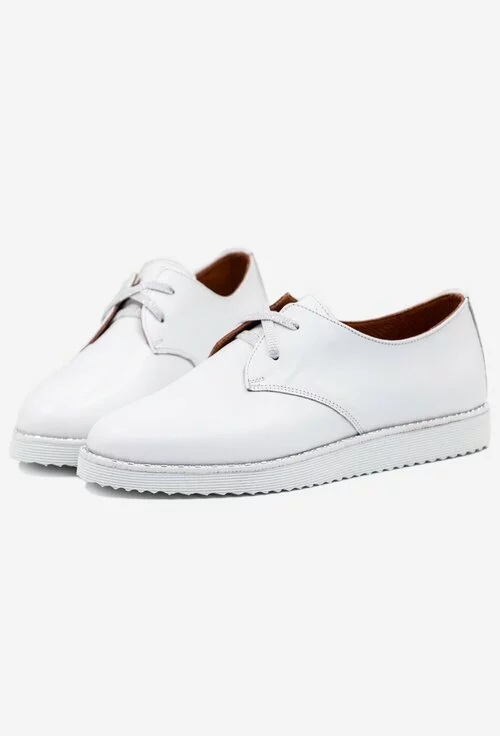 Pantofi casual albi din piele naturala cu siret