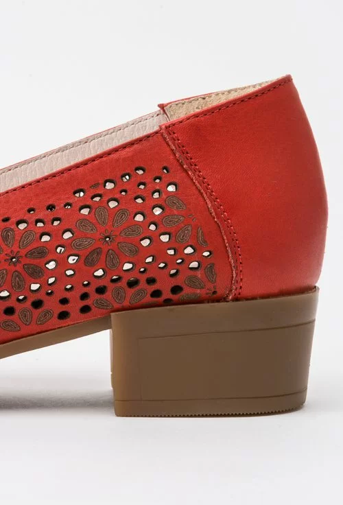 Pantofi corai din piele naturala cu model floral Eris
