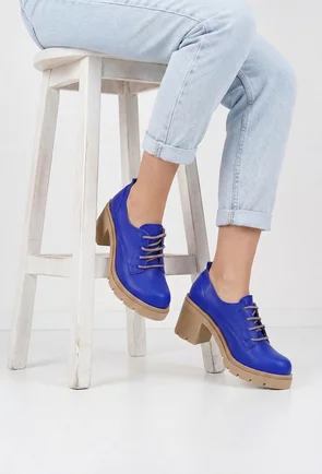 Pantofi dama albastri din piele naturala cu toc masiv