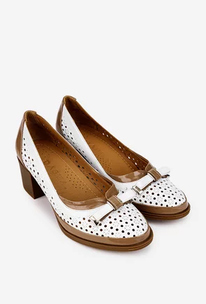 Pantofi dama albi din piele cu model perforat si toc