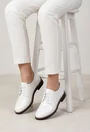 Pantofi dama albi din piele lacuita