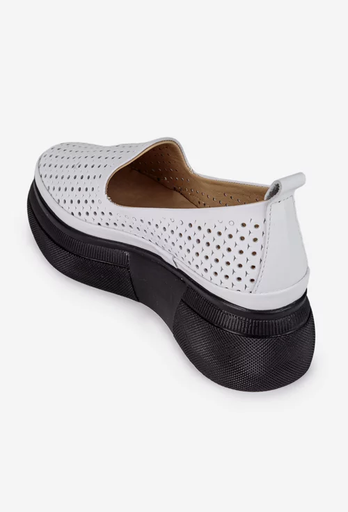 Pantofi dama albi din piele naturala cu model perforat
