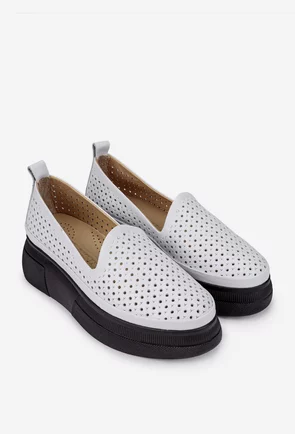 Pantofi dama albi din piele naturala cu model perforat