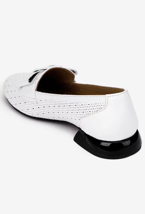 Pantofi dama albi din piele naturala cu ornament